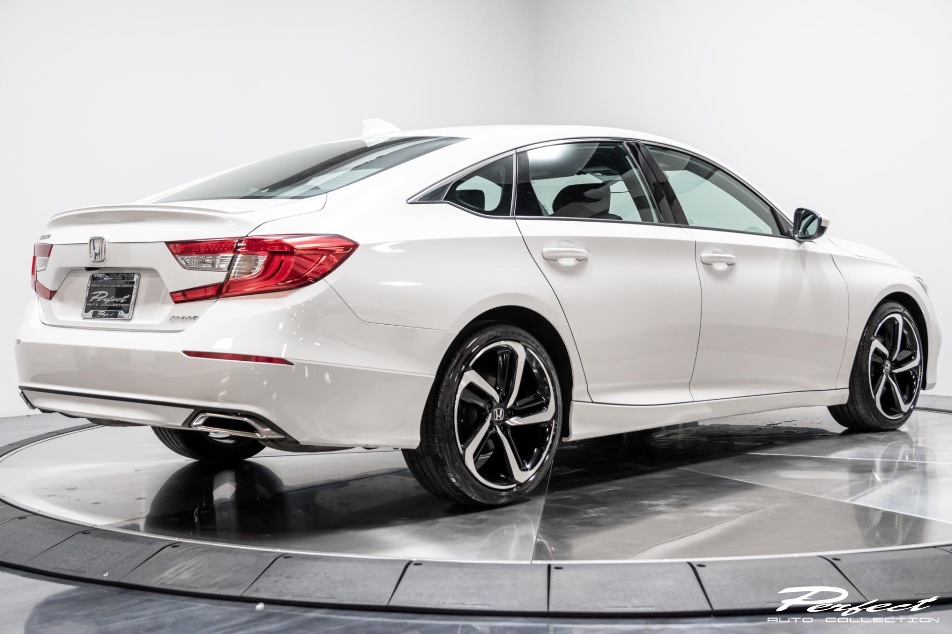 Used 2018 Honda Accord Sport for sale $21,493 at Perfect Auto Collection in Akron OH 44310 3