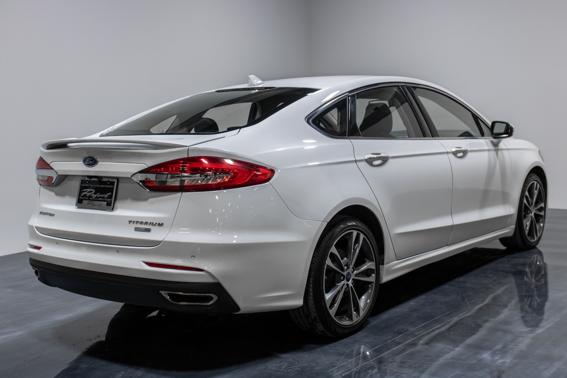 Used 2019 Ford Fusion Titanium Sedan 4D For Sale (18,993) Perfect