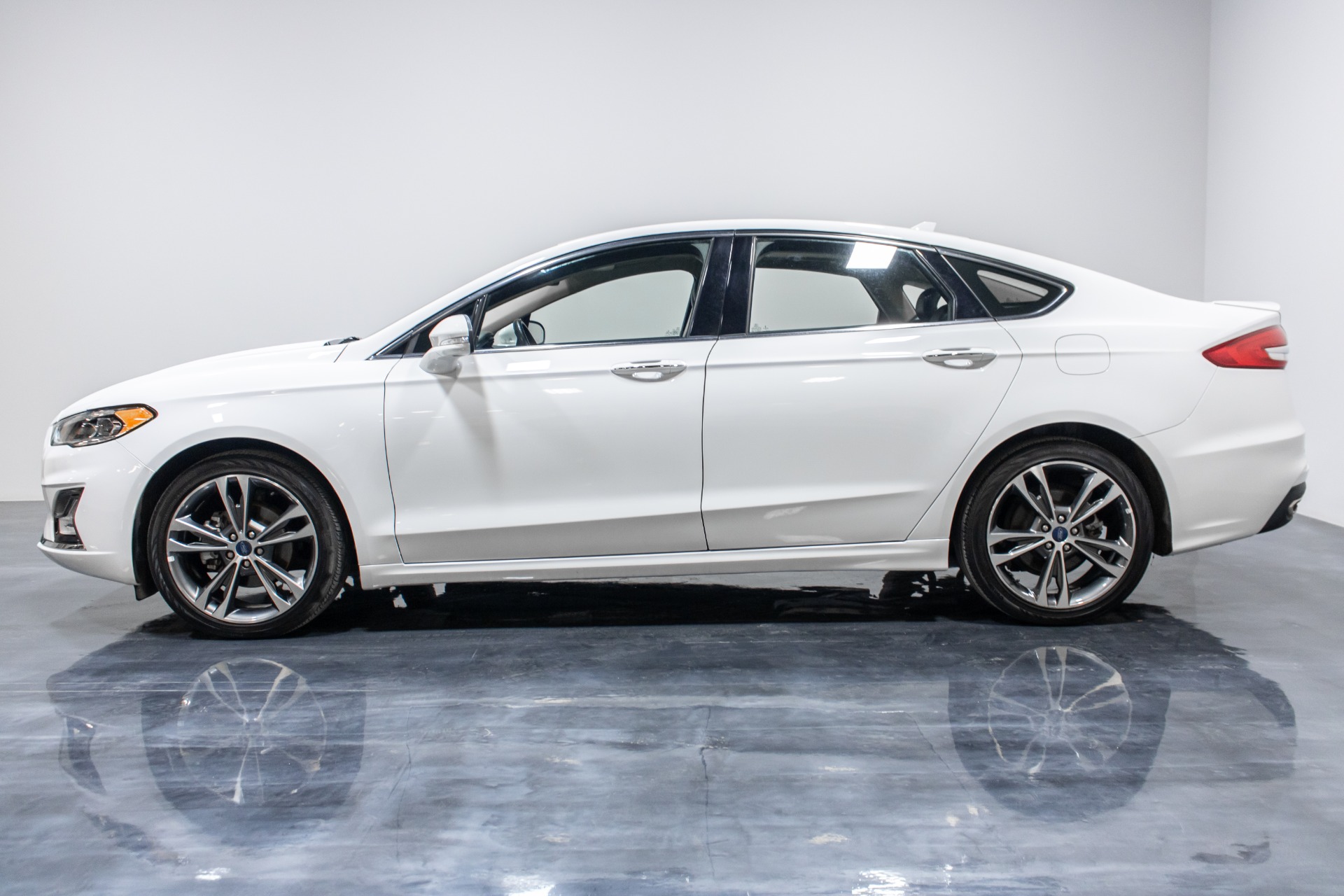 Used 2019 Ford Fusion Titanium Sedan 4D For Sale ($18,993) | Perfect ...