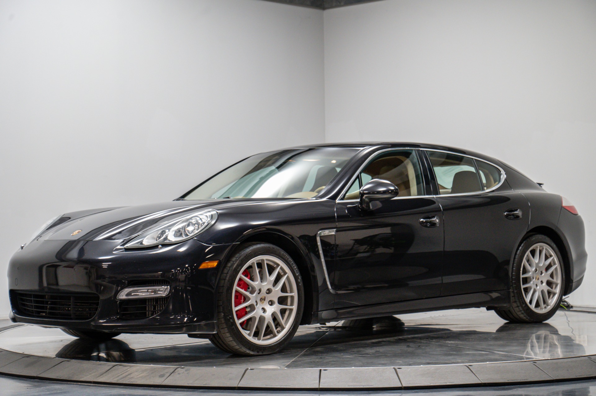 Used 2010 Porsche Panamera Turbo for sale Sold at Perfect Auto Collection in Akron OH 44310 2