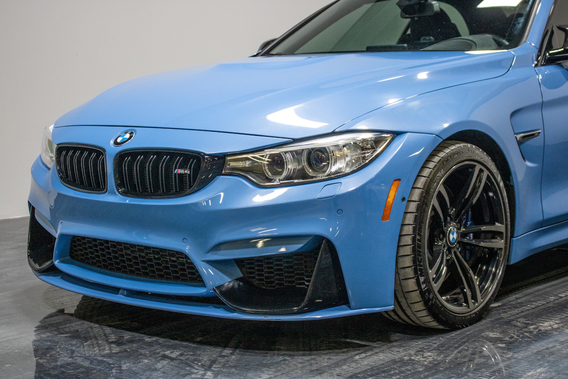 Used 2016 BMW M4 Convertible 2D for sale Sold at Perfect Auto Collection in Akron OH 44310 4