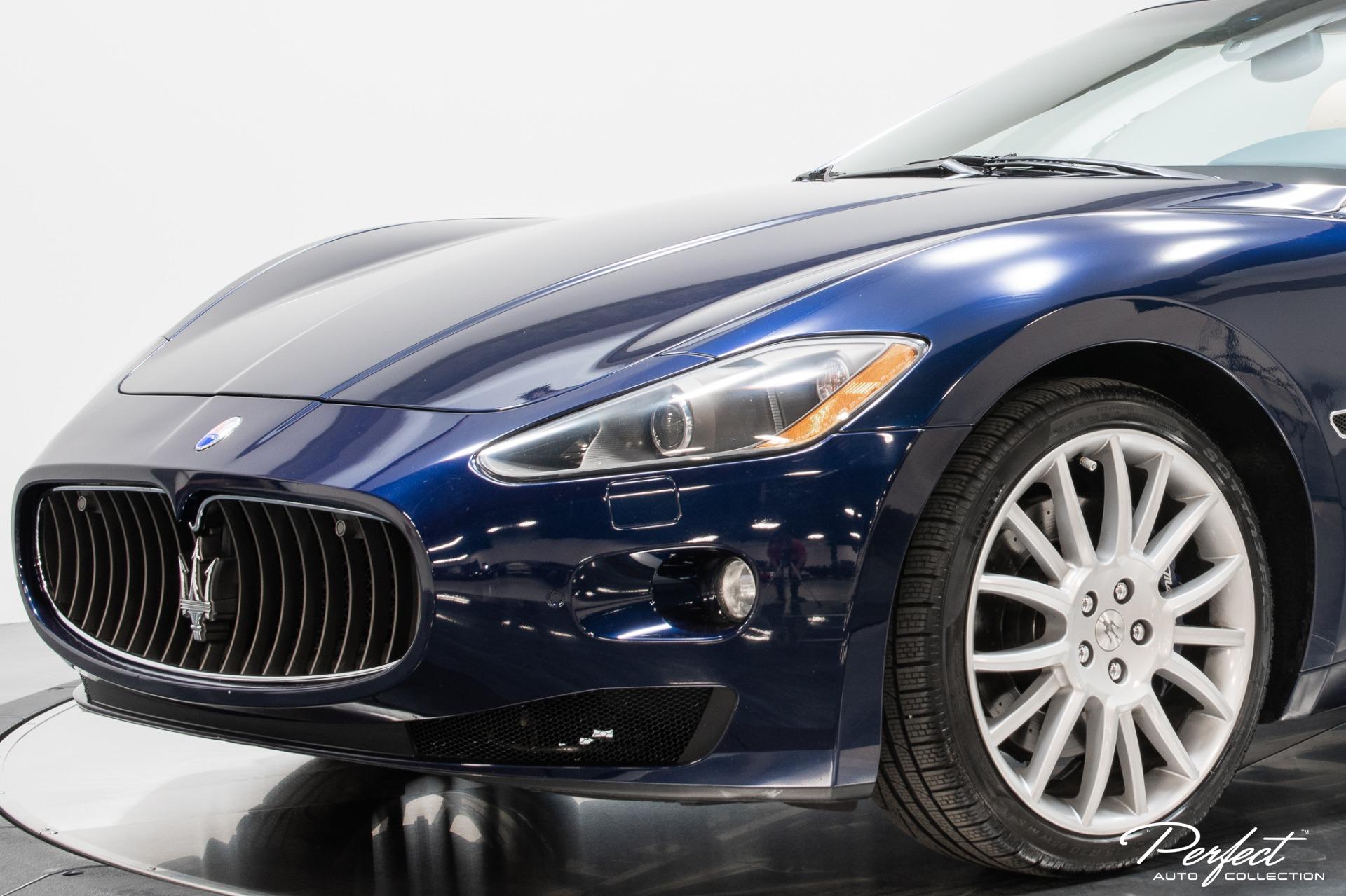 Used 2011 Maserati GranTurismo for sale Sold at Perfect Auto Collection in Akron OH 44310 4
