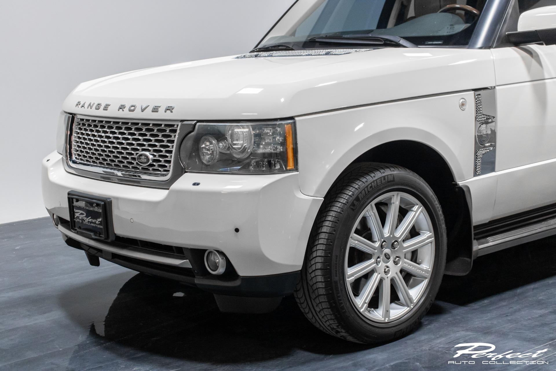 Used 2010 Land Rover Range Rover Supercharged Sport Utility 4D for sale Sold at Perfect Auto Collection in Akron OH 44310 4