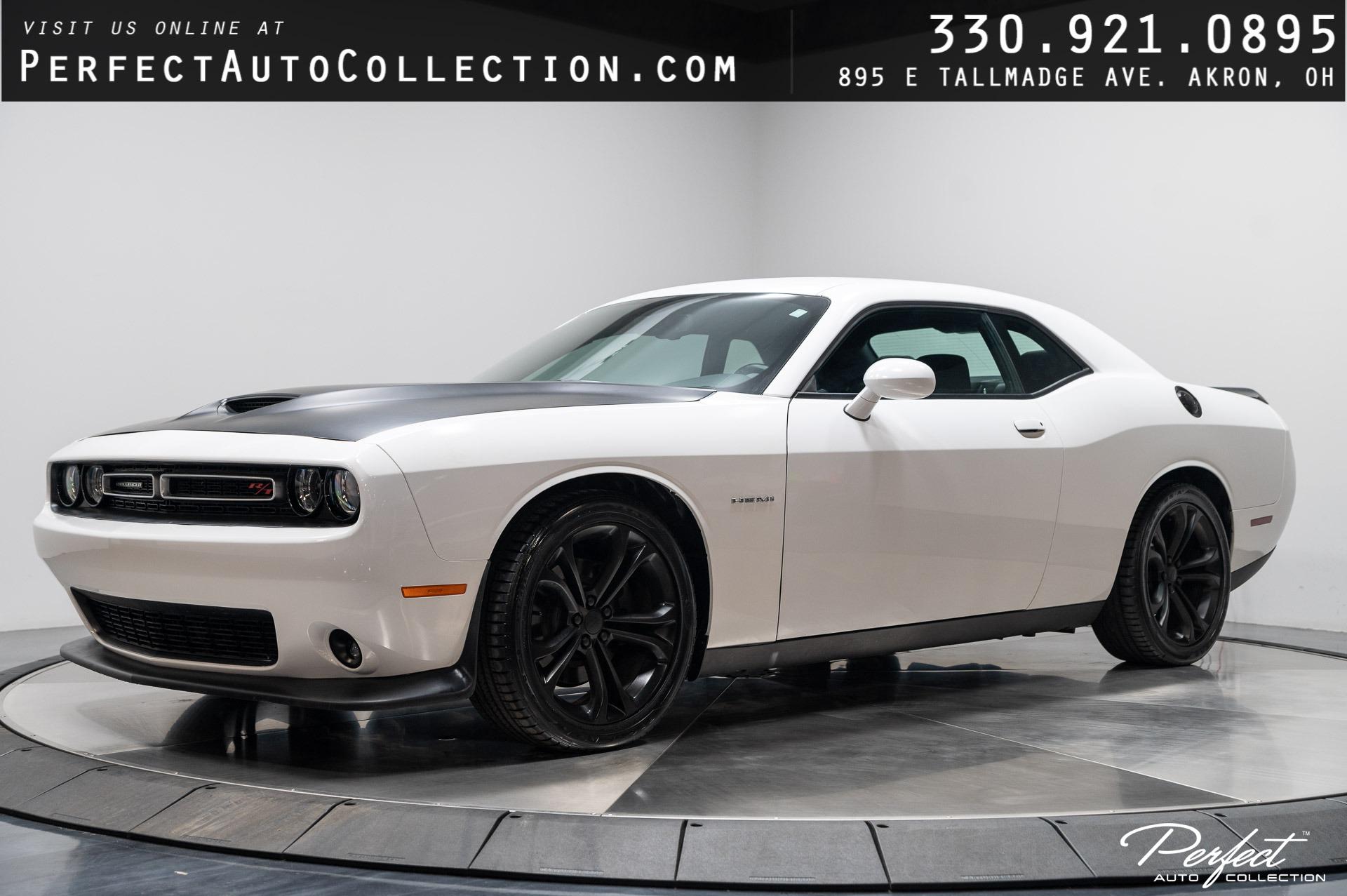 Used 2020 Dodge Challenger R/T for sale $29,993 at Perfect Auto Collection in Akron OH 44310 1