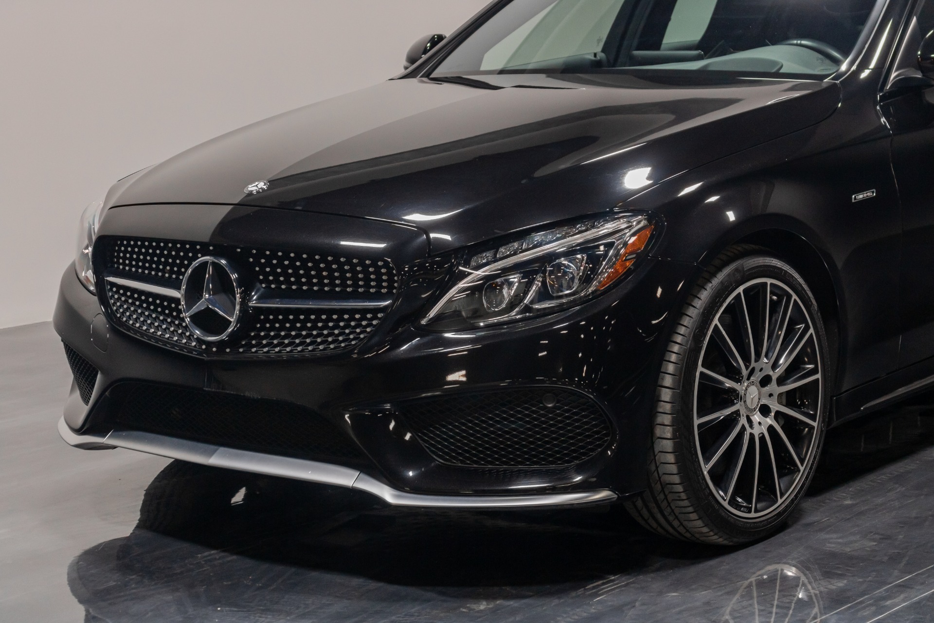 Used 2016 Mercedes-Benz C-Class C 450 AMG for sale Sold at Perfect Auto Collection in Akron OH 44310 3