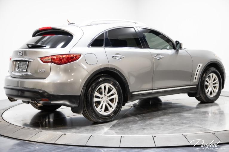 Infiniti fx35 2010