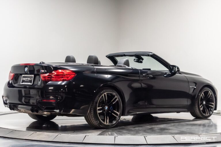 Used-2016-BMW-M4-Base-1665411304