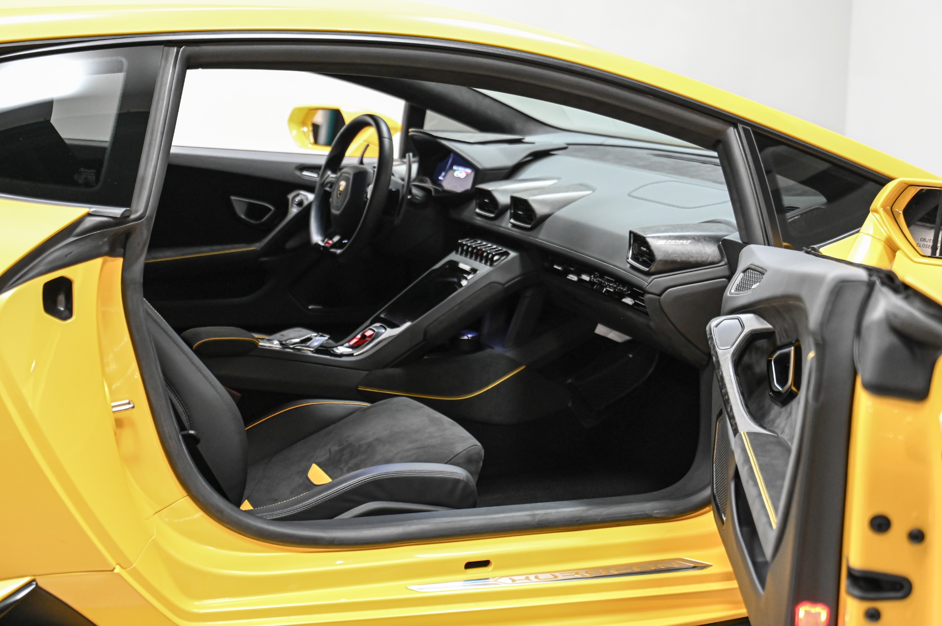 Used 2018 Huracan Performante For Sale (304,995) Perfect